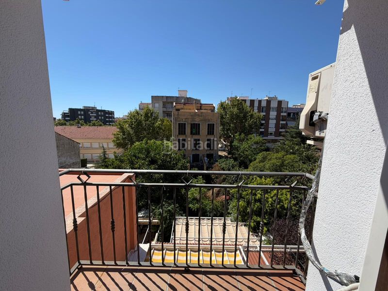 Foto f3cc0ff9-8563-4401-846f-ccfe168a8f7c. Àtic amb calefacció a casc antic - nou Cambrils Cambrils