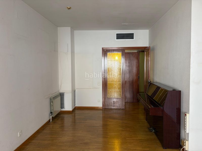 Foto c936ff24-83d8-417c-ab13-73a3c394c4df. Àtic amb calefacció aparcament a Sant Gervasi - Galvany Barcelona