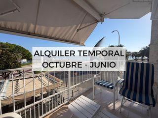 Lloguer Pis  Carrer de robert gerhard. Alquiler temporal en primera línea de mar en cambrils