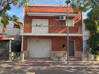 Casa  Carrer de les oliveres. Gran oportunidad en cambrils
