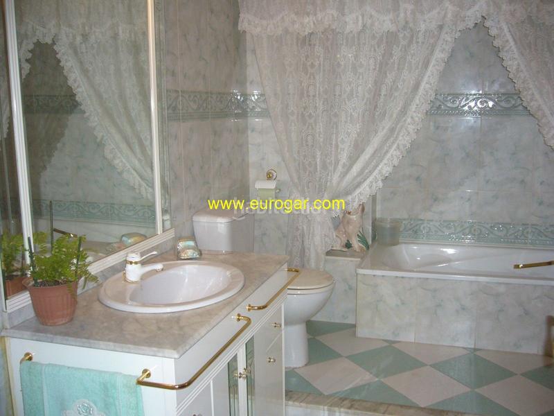 Foto 3df93661-a673-4b79-b5c1-7fc2b2f094de. Pis a Centro Chiva