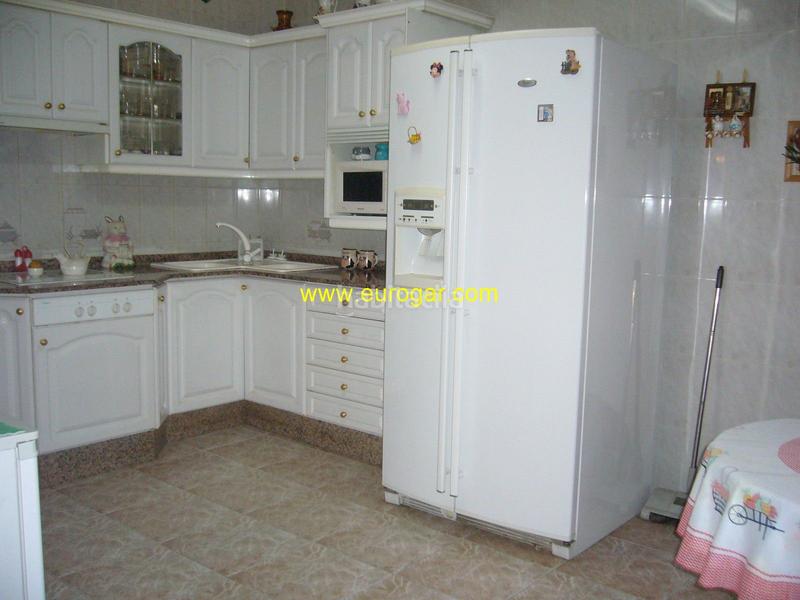 Foto f857e912-9f1c-4d76-9662-7b412bd3dcdb. Pis a Centro Chiva