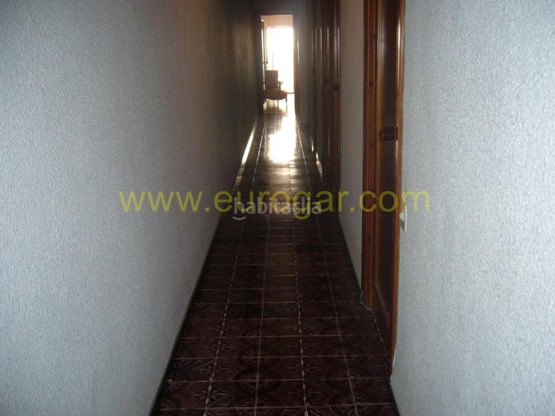 Foto 5cb9a015-ca79-42ea-ba1f-b5eb0091864a. Casa  con buhardilla y local comercial céntrico 46370 en Chiva
