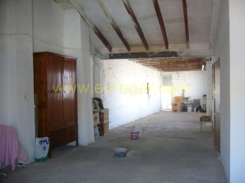 Foto c24ef9d7-9077-42f0-9ade-eeed7aaf5526. Casa  con buhardilla y local comercial céntrico 46370 en Chiva