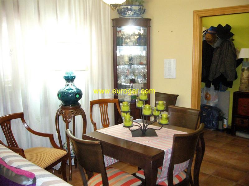 Foto 146f3211-8ee2-4ed2-a24e-27f4cd93db4d. Casa a Cheste