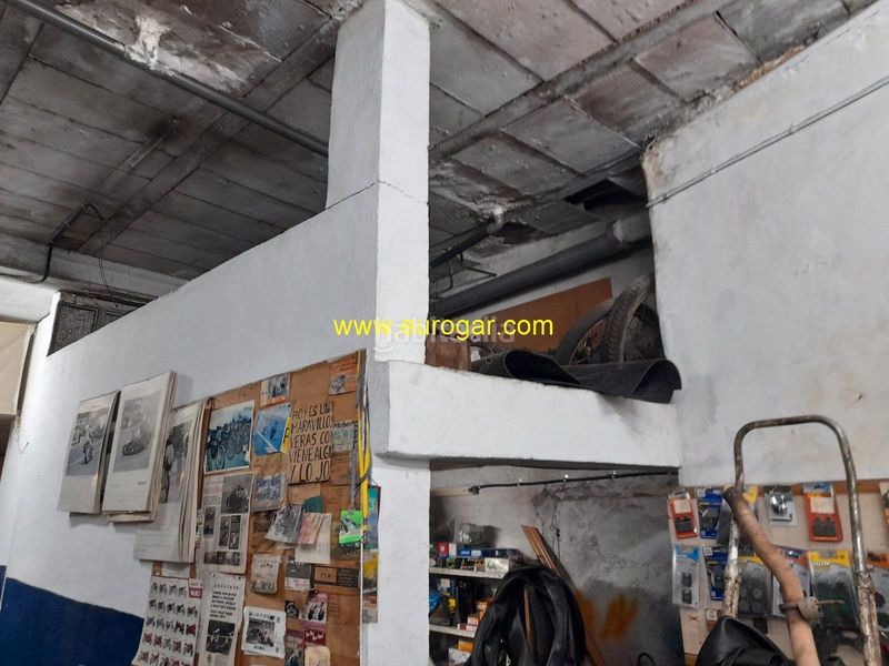 Foto 45e99f27-4354-4a9b-a59a-4f192f74a57f. Local commercial dans Centro Chiva