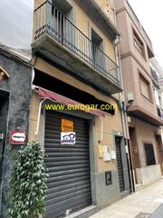 Casa a Turís. Casa + local en planta baja en venta en turís 46389