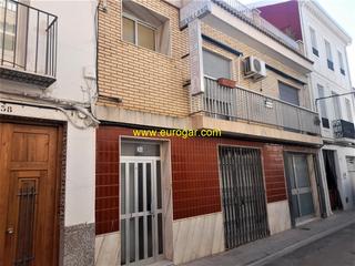 Casa a Cheste. Casa en venta de 185m2 en una planta en buñol 46360