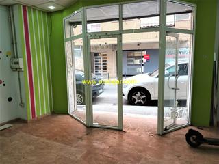 Local Comercial a Centro. Local comercial de 150m2 en venta en chiva 46370