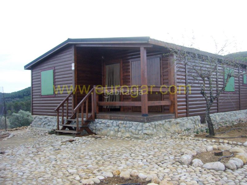 Foto aa61a2bb-a9c9-4164-9575-d5943fceee2f. Chalet con parcheggio in Turís