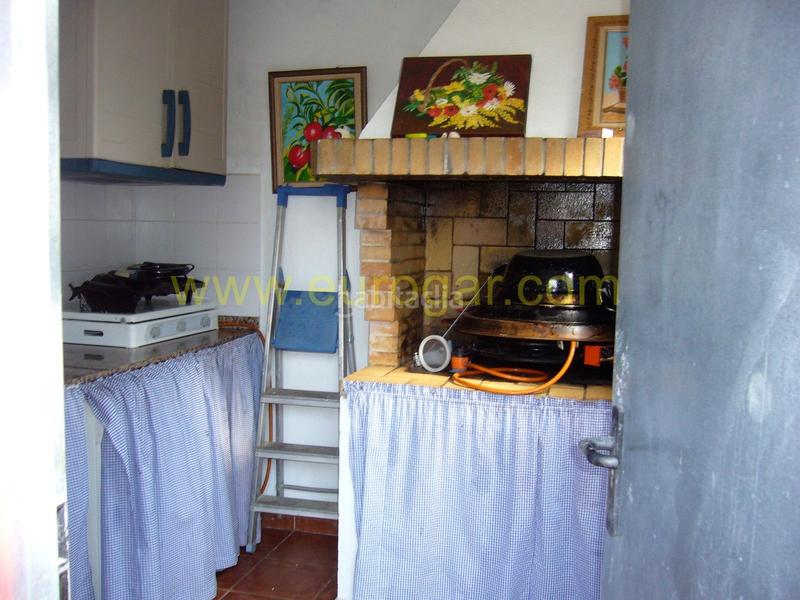 Foto 389e6d9a-c8a5-4b89-96c9-524433d1abee. Chalet casa de madera en venta 46370 en Centro Chiva