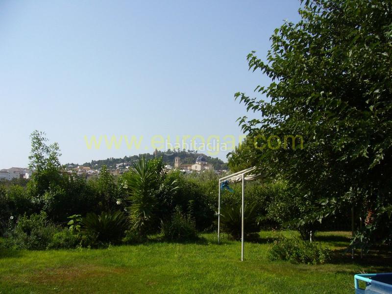 Foto b9303ea3-2414-4606-946c-b6afdc61a3b8. Chalet casa de madera en venta 46370 en Centro Chiva