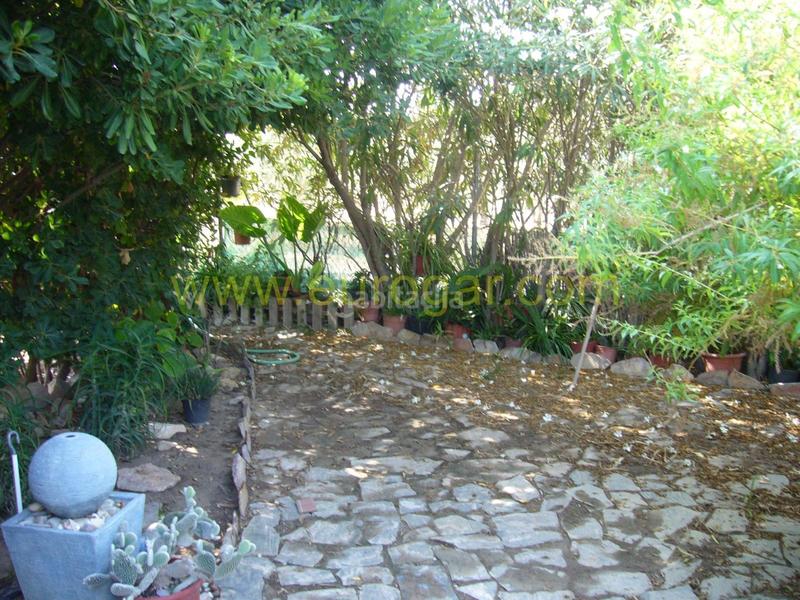 Foto fcfdfc52-c769-4ca5-be87-592bce9042e2. Chalet casa de madera en venta 46370 en Centro Chiva