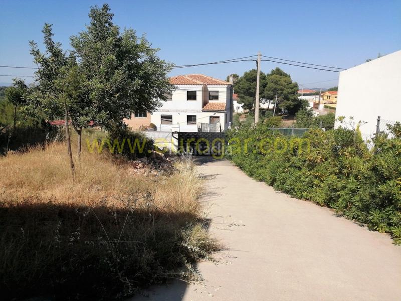 Foto 3d5d97e1-c525-4522-88f7-e2563dd7b6eb. Xalet amb aparcament a Las Pedrizas Chiva