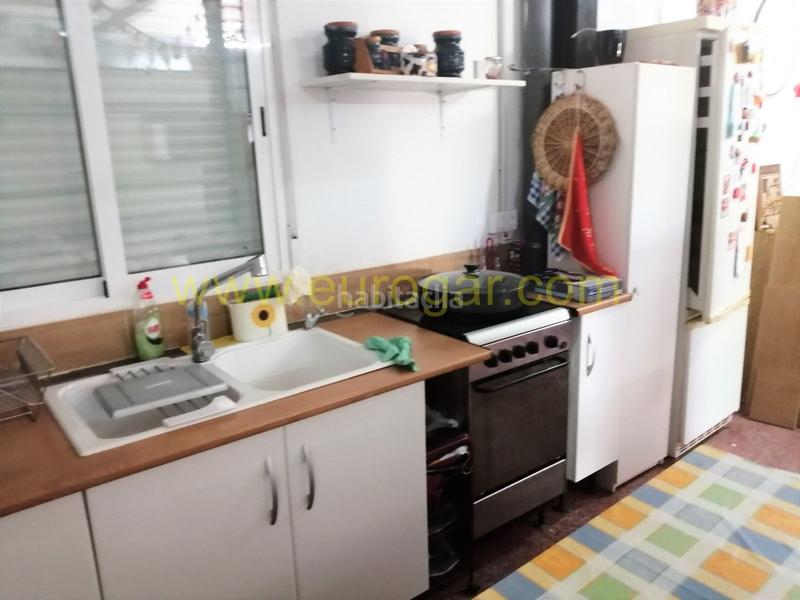 Foto 46a95805-828d-413c-bc1b-c943b8035f8d. Xalet amb aparcament a Las Pedrizas Chiva