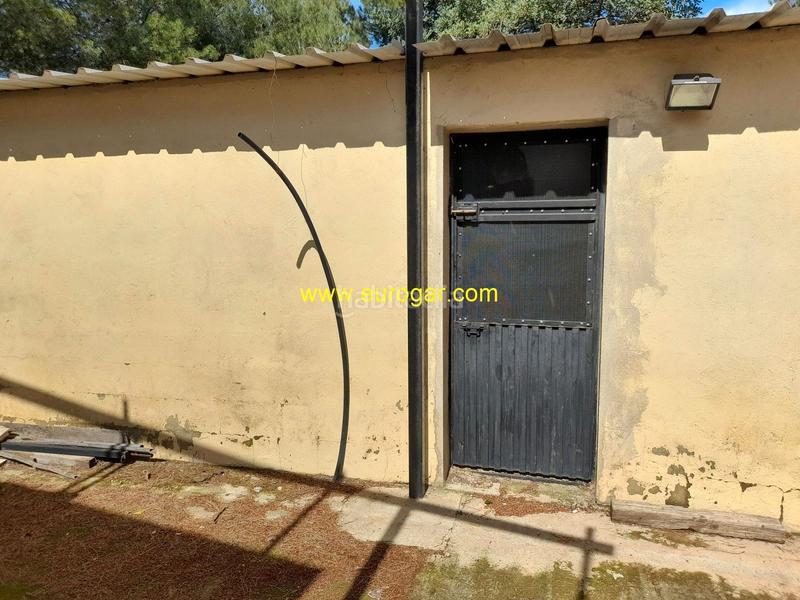 Foto e1888859-3fce-4ac7-9845-3aec360ac17c. Xalet amb calefacció a Cheste