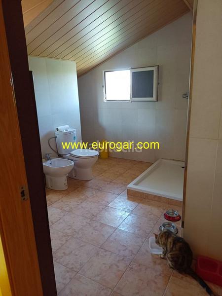 Foto b0b2401b-eec4-458f-89bb-2010d9183670. Xalet amb piscina a Godelleta