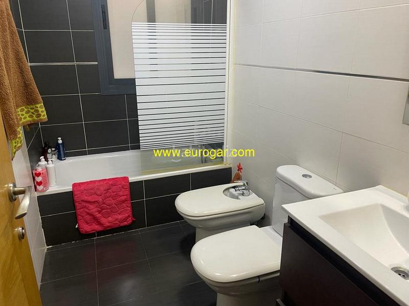 Foto ff335ff8-bef7-49aa-bd05-a6ea756dad76. Pis amb calefacció a Centro Chiva