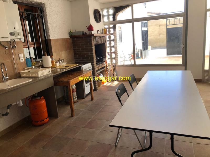 Foto 4122c3c2-2234-442c-8af2-7ed075d2310d. Maison avec parking dans Centro Chiva