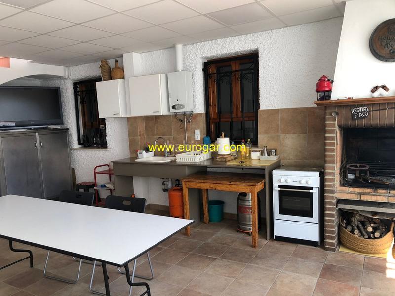 Foto 6e1f80b8-c261-4cf5-9c5c-3f81b95a6c01. Maison avec parking dans Centro Chiva