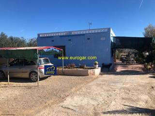 Xalet a Cheste. Chalet de 60m2 construidos en cheste