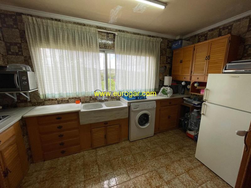 Foto 42c302b5-dadb-41e9-94d1-c91d79093459. Chalet con camino parcheggio piscina in Buñol