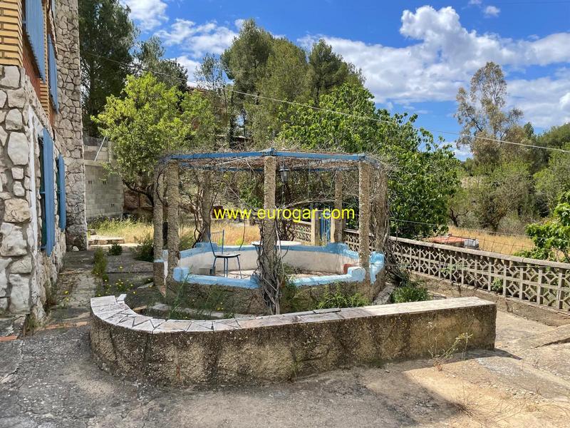Foto 84956c17-aba8-4675-b1b7-1d7ab3d2c95d. Chalet con camino parcheggio piscina in Buñol