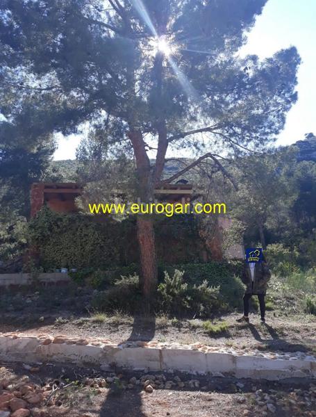 Foto 59e7f5c7-84a4-4b6a-a839-50175f7ad0eb. Xalet amb aparcament a Las Pedrizas Chiva