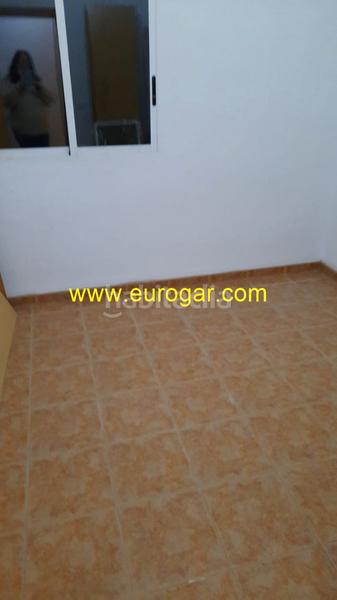 Foto a893f3fd-9809-42da-8256-85a6719fad38. Chalet dans Godelleta