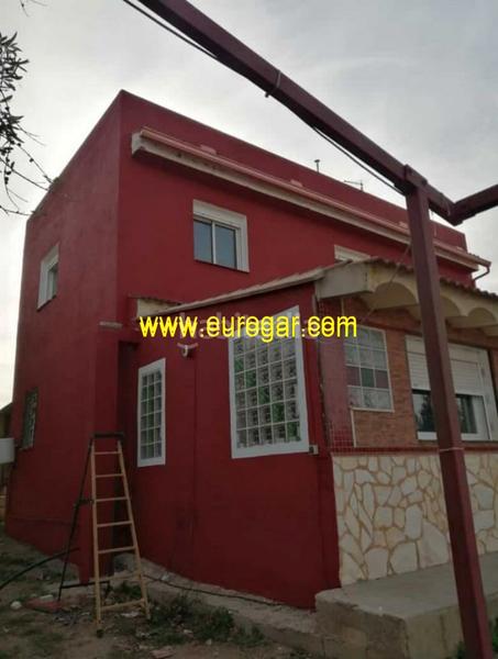 Foto c46269f7-46ac-404b-8df3-24db1acdc1e7. Chalet dans Godelleta