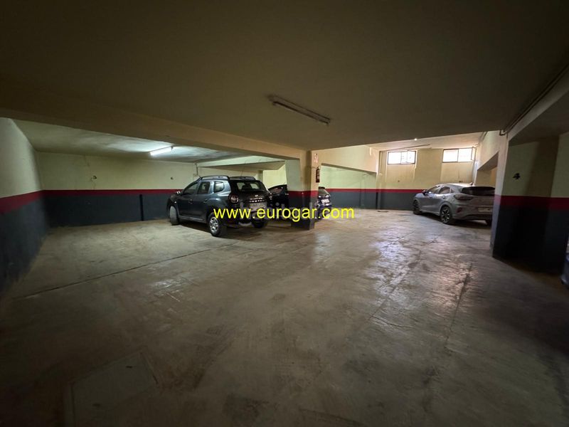Foto a5b5b170-7b42-4232-9e3c-61087799c692. Autoparkplatz in Centro Chiva
