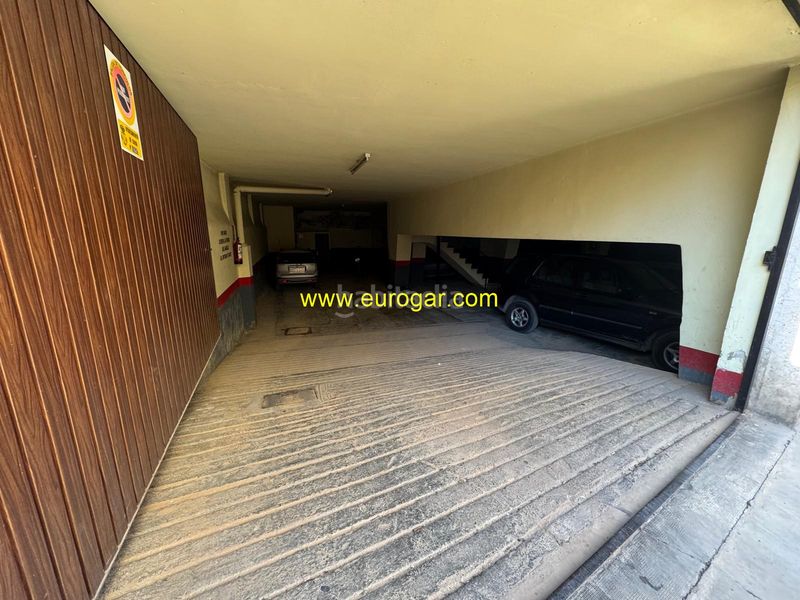 Foto df0e71ba-afa1-4ab3-abca-483ca3b635cb. Autoparkplatz in Centro Chiva