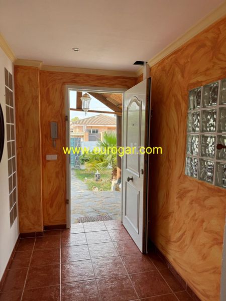 Foto 50fd1493-bc30-44a1-9239-4ea6d90959b6. Chalet avec parking piscine dans Vilamarxant