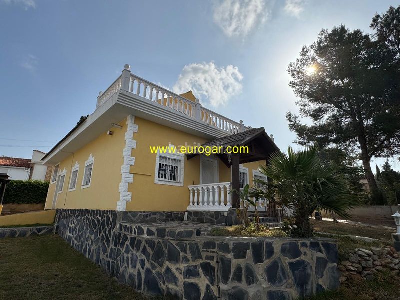 Foto 55e5e7f7-3a75-4f67-9048-4acd02f12efa. Chalet avec parking piscine dans Vilamarxant