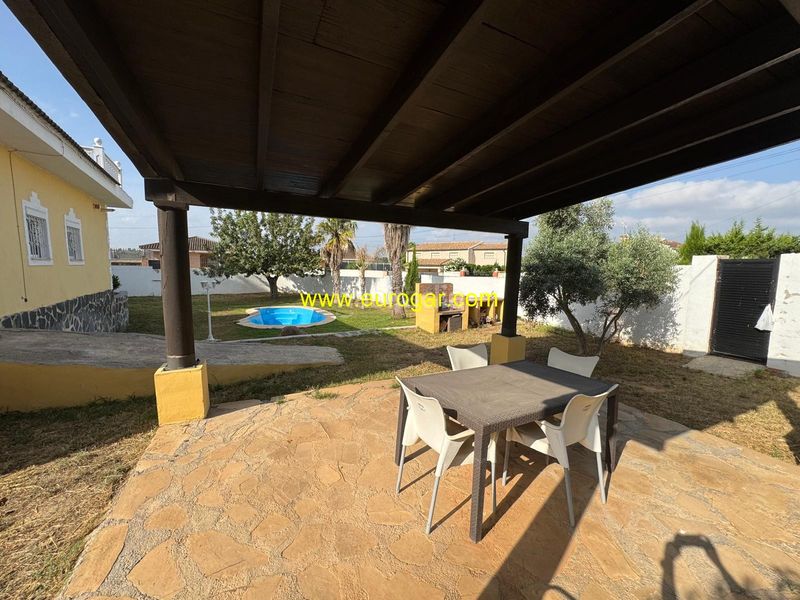 Foto ee031dc1-fe14-407c-a3a3-7896e32cdcb1. Chalet avec parking piscine dans Vilamarxant