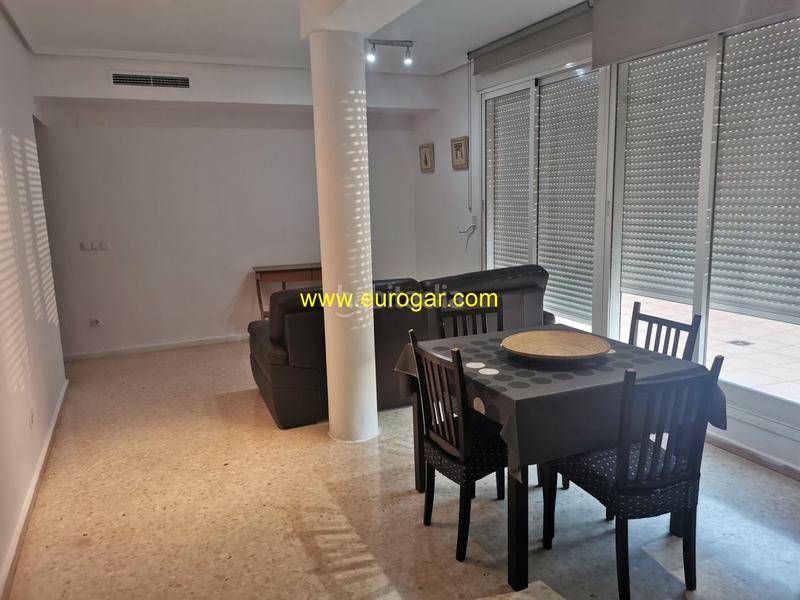 Foto 91dbb638-9571-4469-b554-6456332ba2fe. Àtic amb aparcament a Centro Chiva