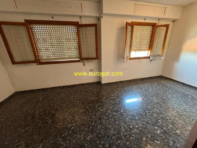 Foto 2534ca0f-3690-441a-ad2a-aadcb5d6439a. Casa amb xemeneia a Centro Chiva