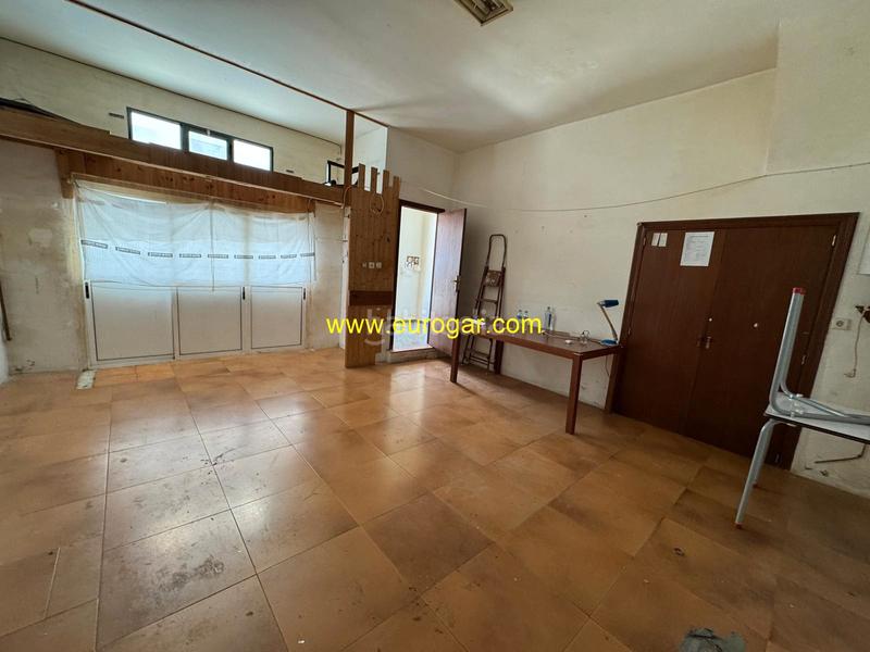 Foto eac50f44-dcf6-4051-91af-b7b2183deb25. Casa amb xemeneia a Centro Chiva