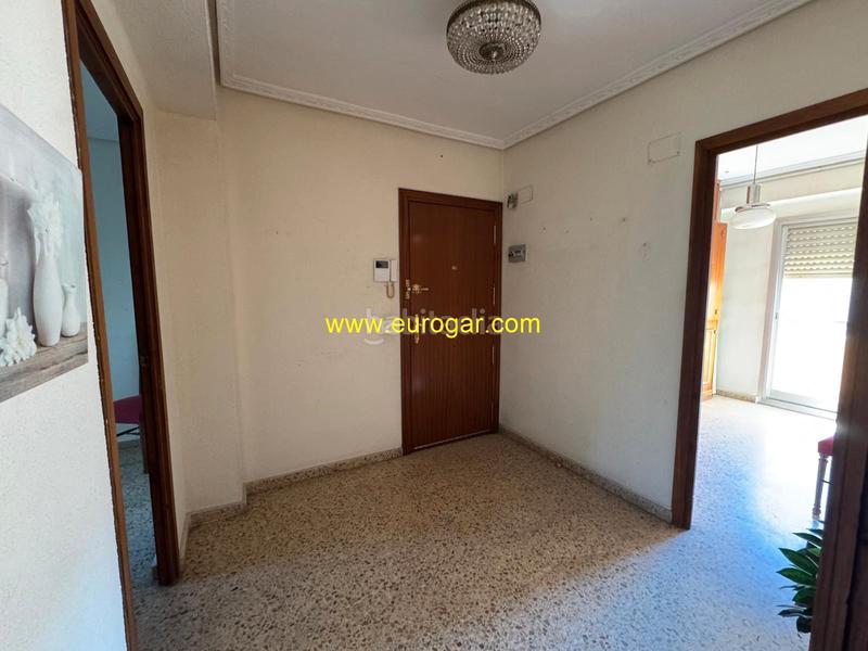 Foto 811d1616-2d95-4bee-8e06-c8e374eea2ea. Pis a Centro Chiva