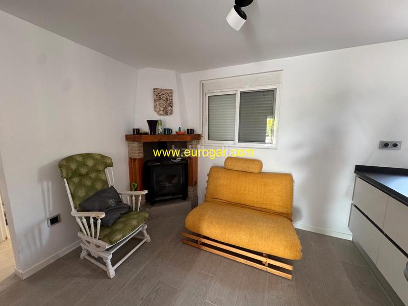 Foto 642f88b7-8a42-4dc7-a06a-c37f65ed4376. Xalet amb xemeneia piscina a Godelleta