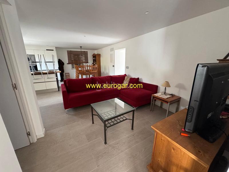 Foto 7d23ec07-4921-4fd6-8064-98c4680806fb. Xalet amb xemeneia piscina a Godelleta