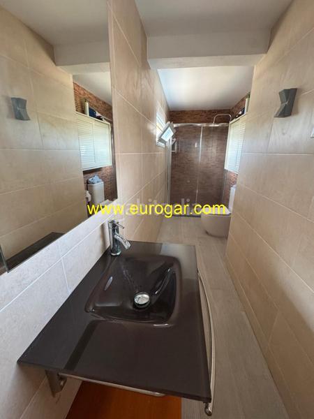 Foto 990376d6-9670-4f3e-80a1-9c51e7ee7032. Xalet amb xemeneia piscina a Godelleta