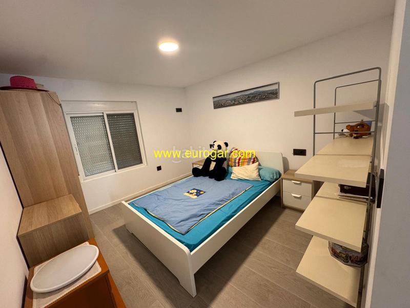 Foto ffaa557e-c330-4198-98c7-4cbd102892be. Xalet amb xemeneia piscina a Godelleta