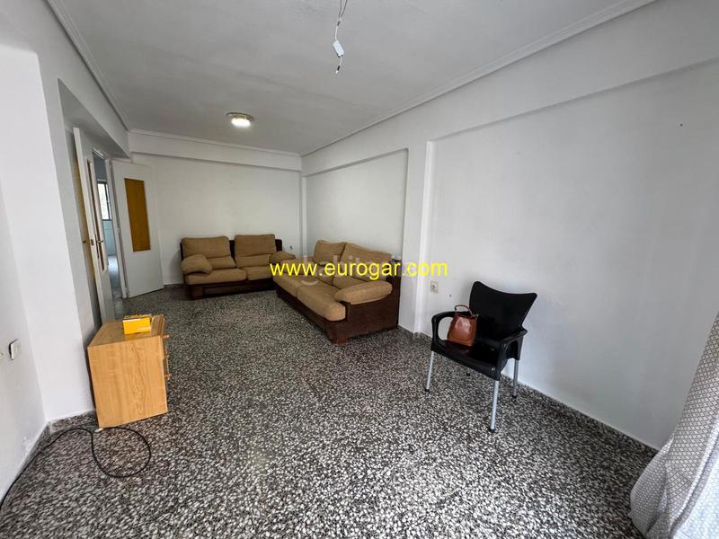 Foto 3408e18b-b700-4427-b2bd-763935b0937e. Pis a Centro Chiva