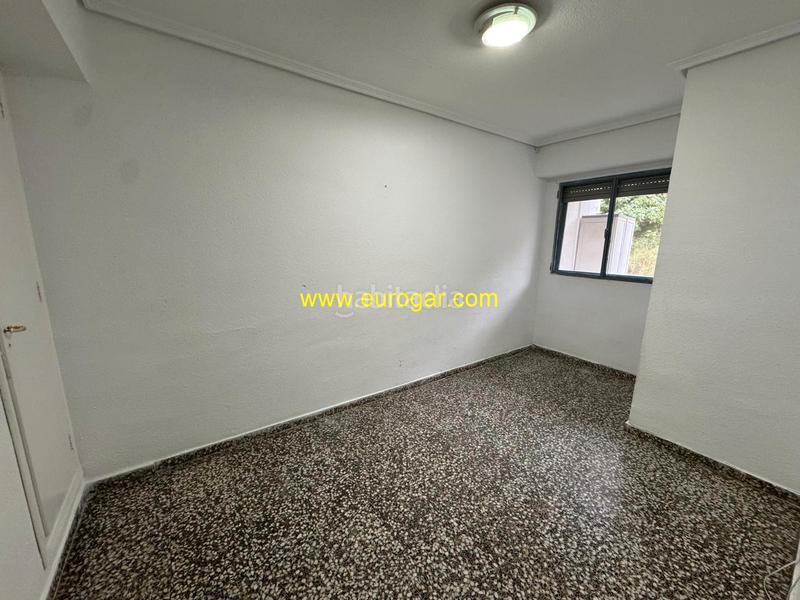 Foto 8f586169-e072-4c4c-9864-07f10e839ef1. Pis a Centro Chiva