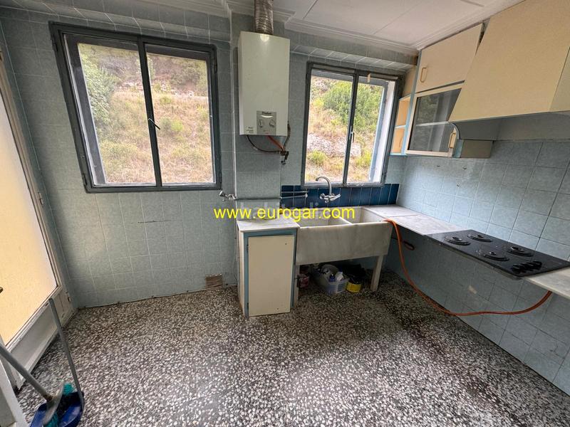 Foto b7aed595-406d-4b3f-a064-0dfc680bfd0b. Pis a Centro Chiva