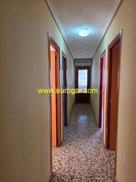 Foto 2b8e8fc0-7f44-42a7-b39c-dc173757895a. Casa a Cheste