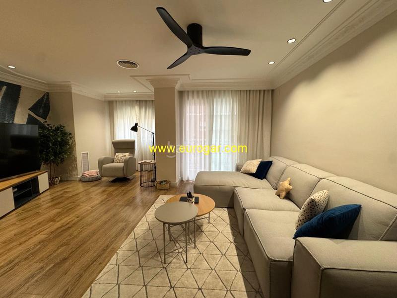 Foto 1a15b6d7-83a0-40b8-8a51-61e4becec1d0. Maison avec chauffage dans Centro Chiva