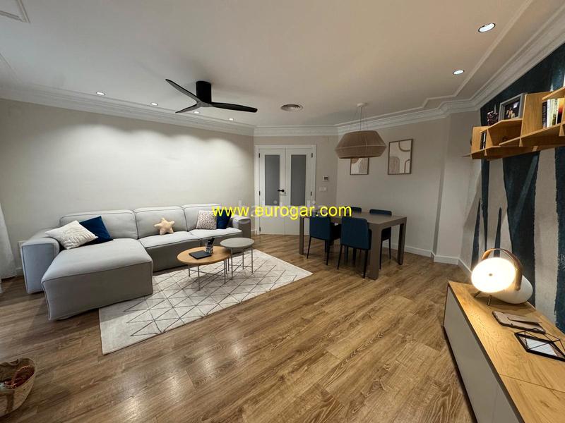 Foto 318ce4a1-d4ec-44ae-909e-fea7b8587773. Maison avec chauffage dans Centro Chiva