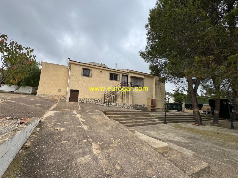 Foto b5663e5c-cbef-4221-a0dd-1946ce728250. Xalet amb aparcament piscina a Siete Aguas